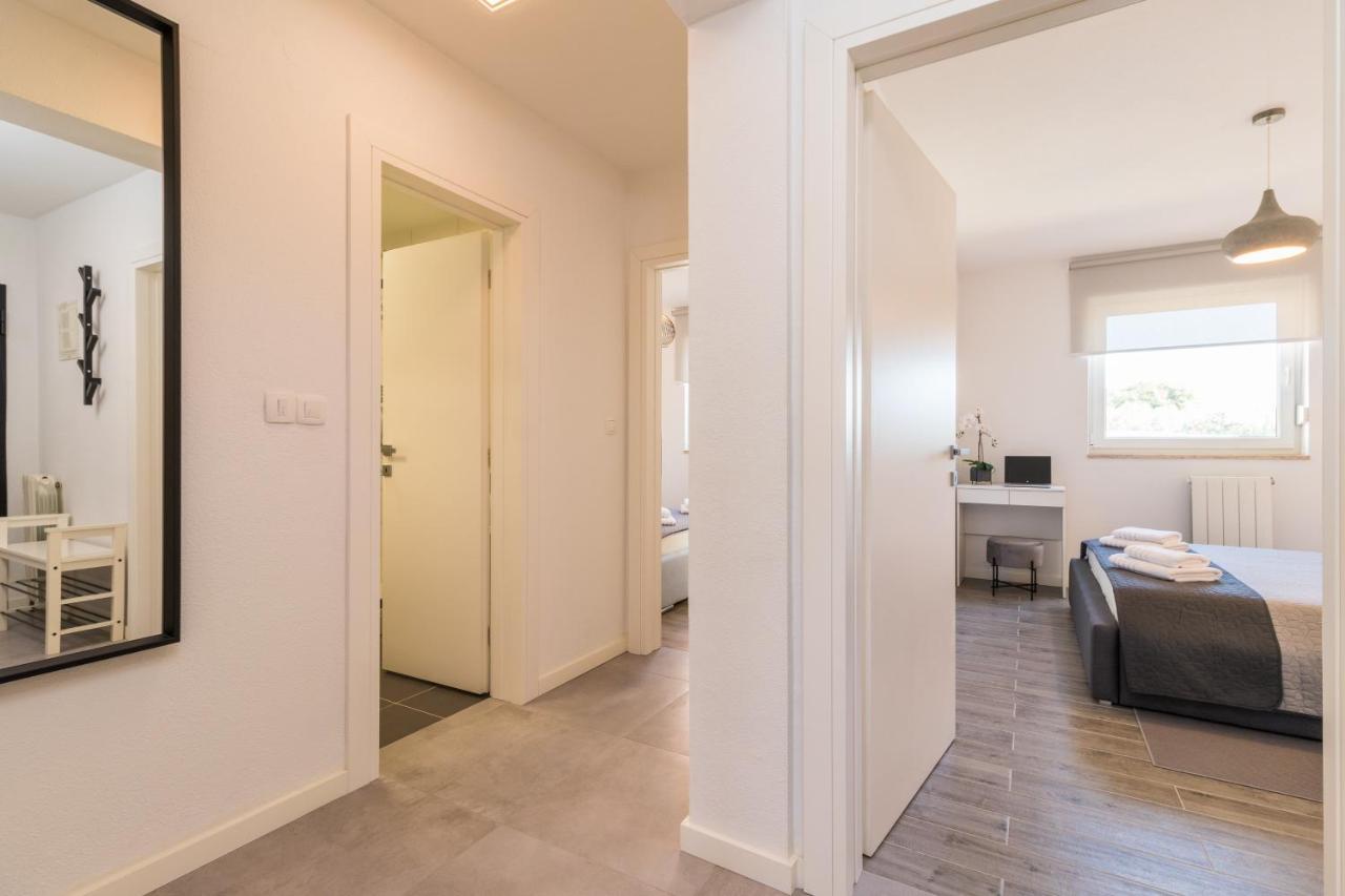 New Apartment Near Sea With 3 Bedrooms And 2 Bathrooms Pula Exterior foto